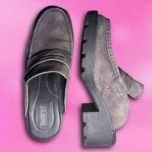 Size 11 Women's Born Leather Grey 90s Style Clogs